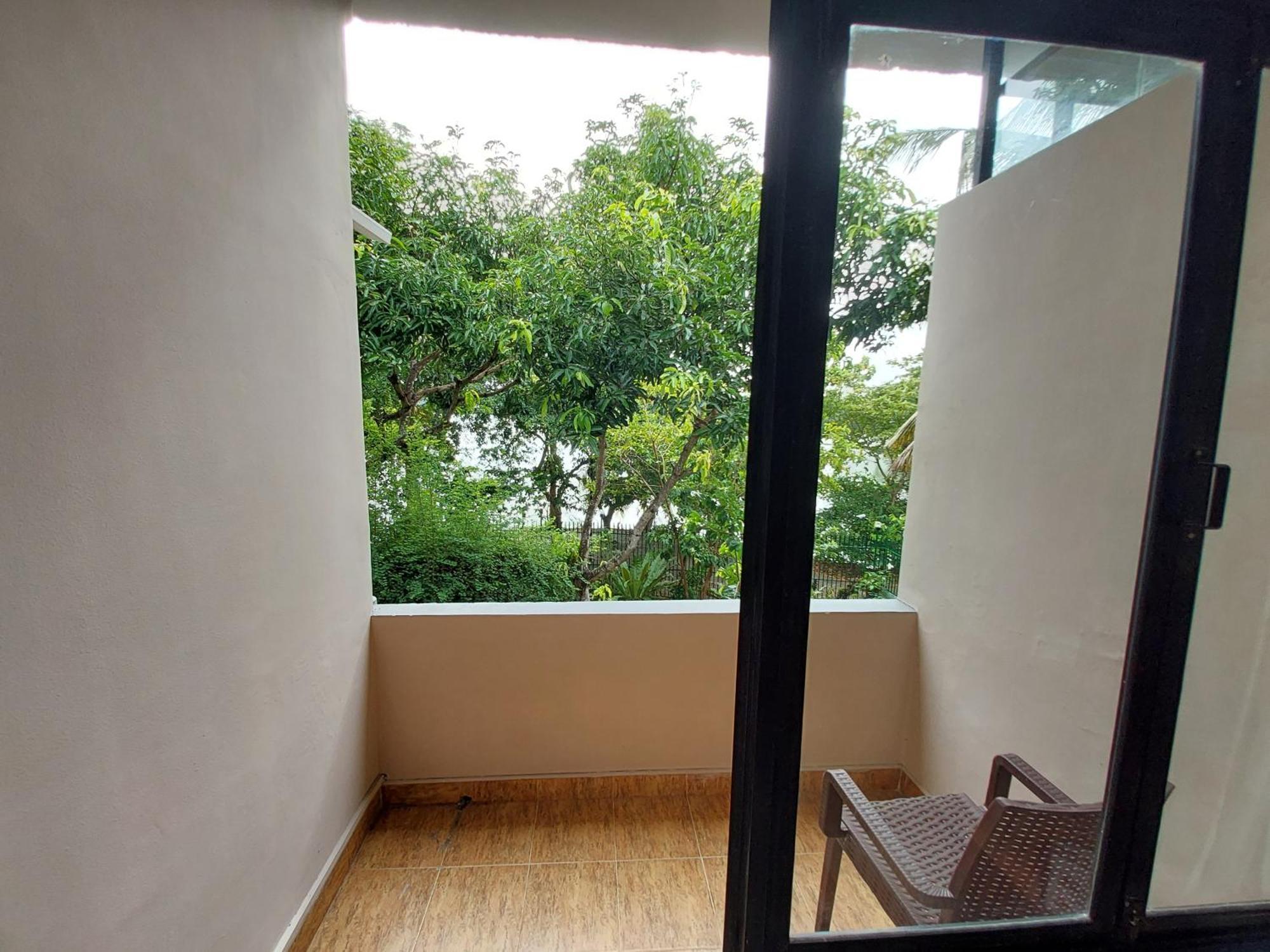 Lake Wave Hotel Anuradhapura Eksteriør bilde